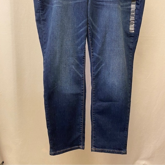 Torrid 20 NWT Boyfriend Straight Jeans Mid Rise Womens Stretch New With Tags - Picture 6 of 16